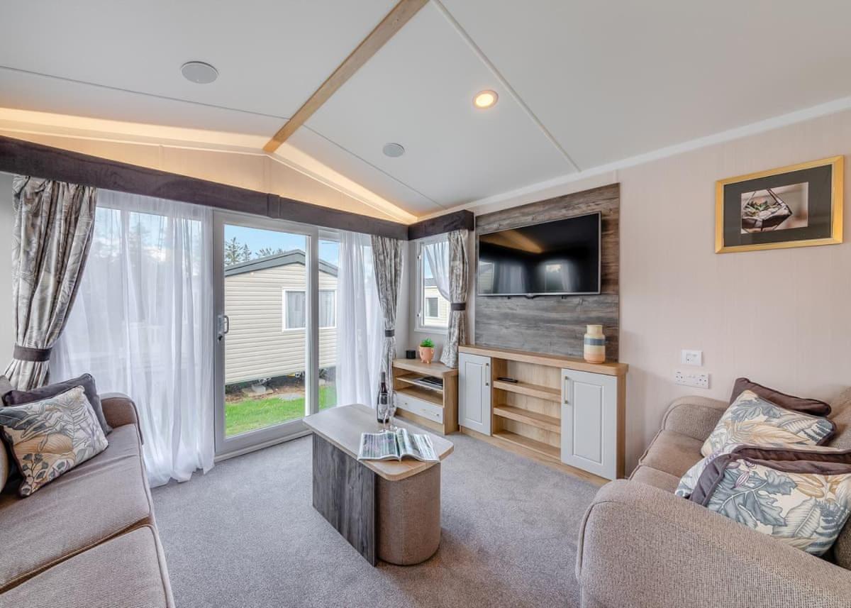 Waren Caravan Park Bamburgh Ngoại thất bức ảnh
