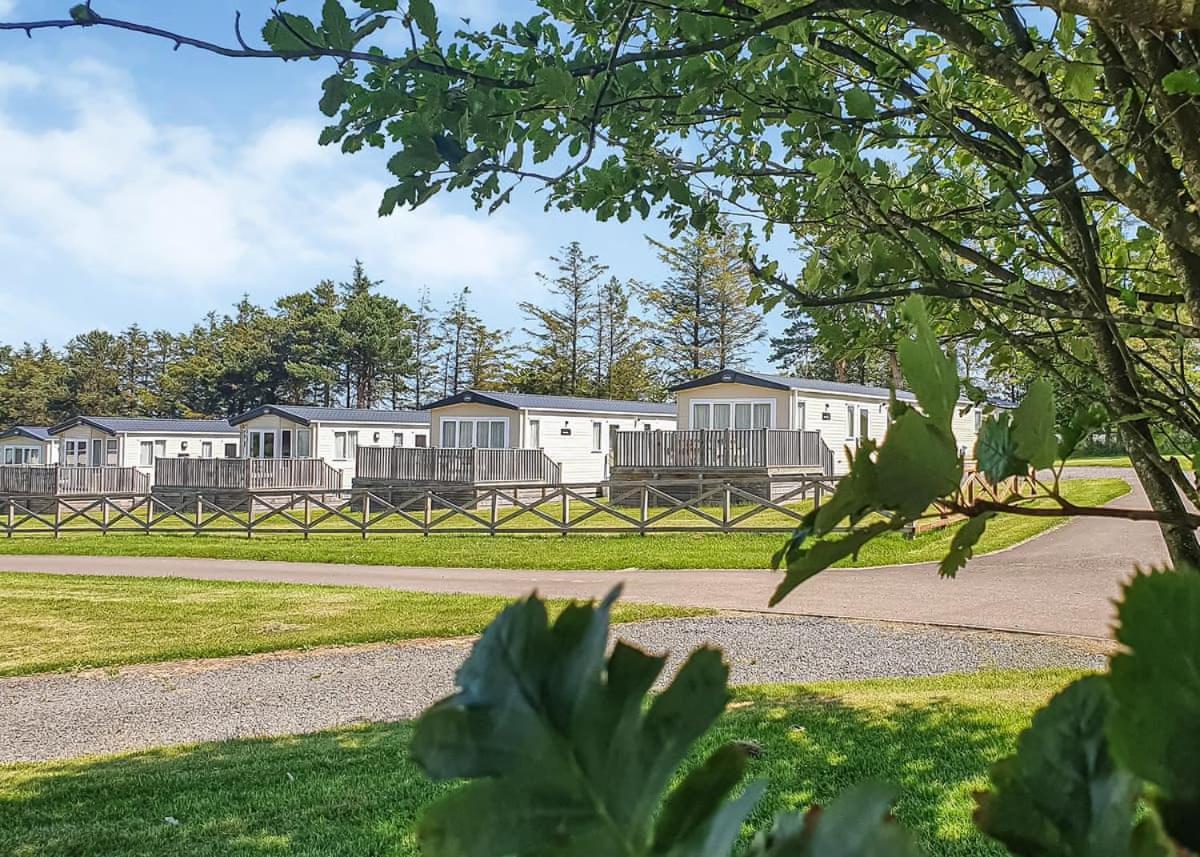 Waren Caravan Park Bamburgh Ngoại thất bức ảnh