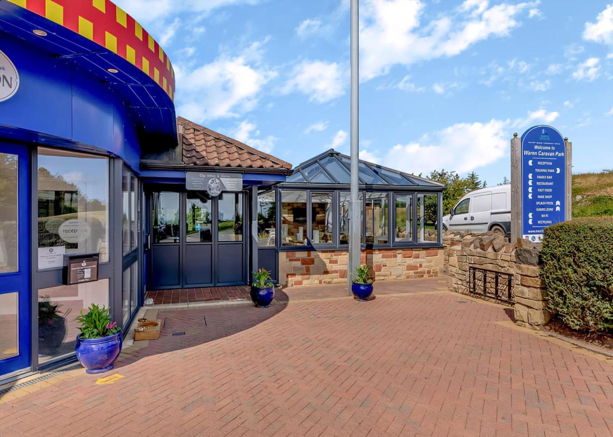 Waren Caravan Park Bamburgh Ngoại thất bức ảnh